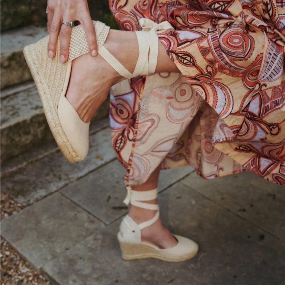 Sóludos The Marseille Wedge Espadrille La Concha Ivory Size 9.5